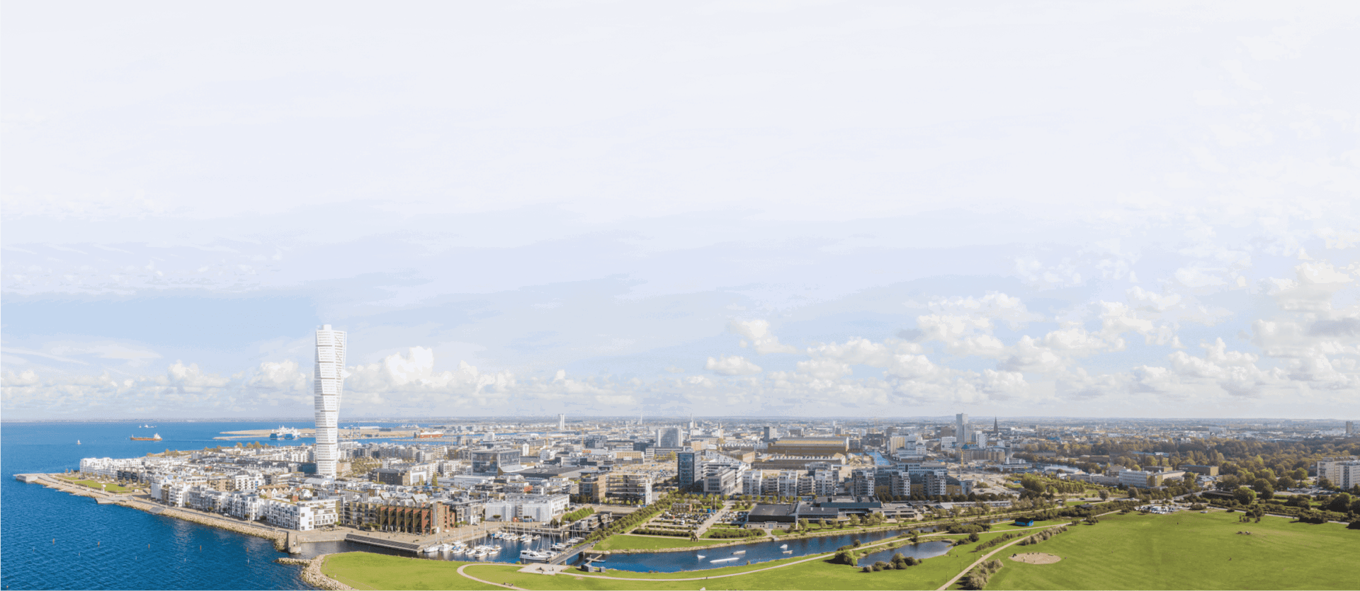 PinMeTos hovedkontor i Malmø, Sverige, luftfoto af byen